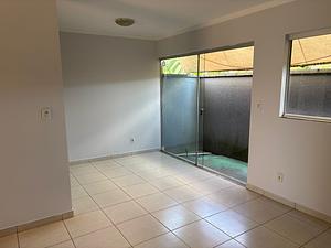 SOBRADO 3Q  COM SUITE EM TRINDADE - GO - Foto 4