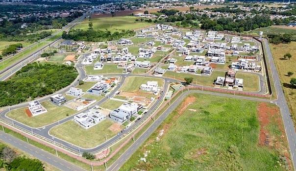 Lote 521m² no Villagio Toscana | Condomínio Fechado | Pronto para Construir
