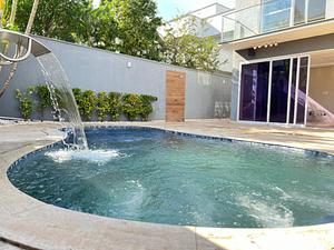 Casa Sobrado Condomínio do Lago - 6 Quartos com 5 Suítes  - Foto 2